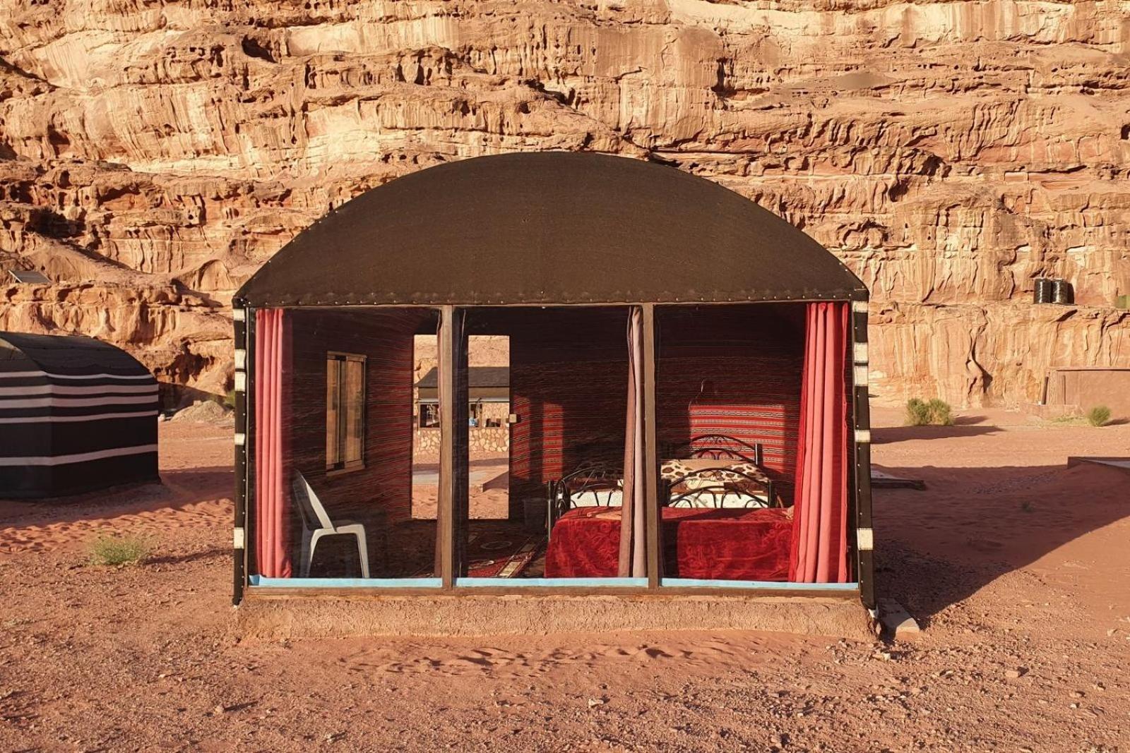 Hotel Welcome To Wadi Rum Camp Exterior foto